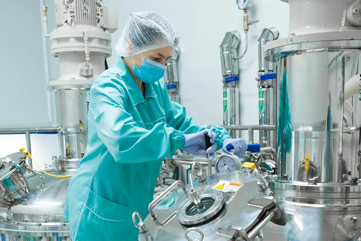 Novo Nordisk skærer 9000 jobs: 5000 i Danmark – medarbejdere i panik!