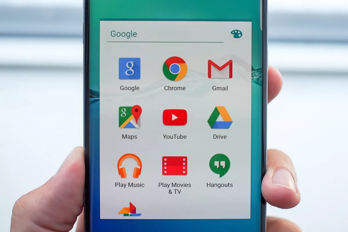 Google tillader alligevel verificerede brugere at installere APK