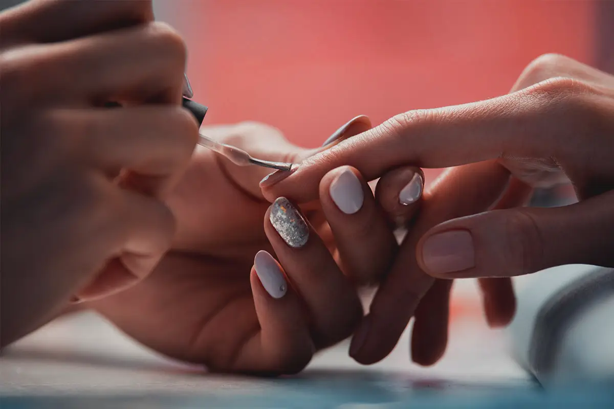 5 manicure-trends og lakfarver, vi vil elske i vinter