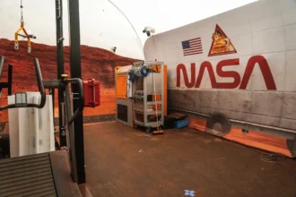 NASA-volontørerne har levet på Mars i et måned