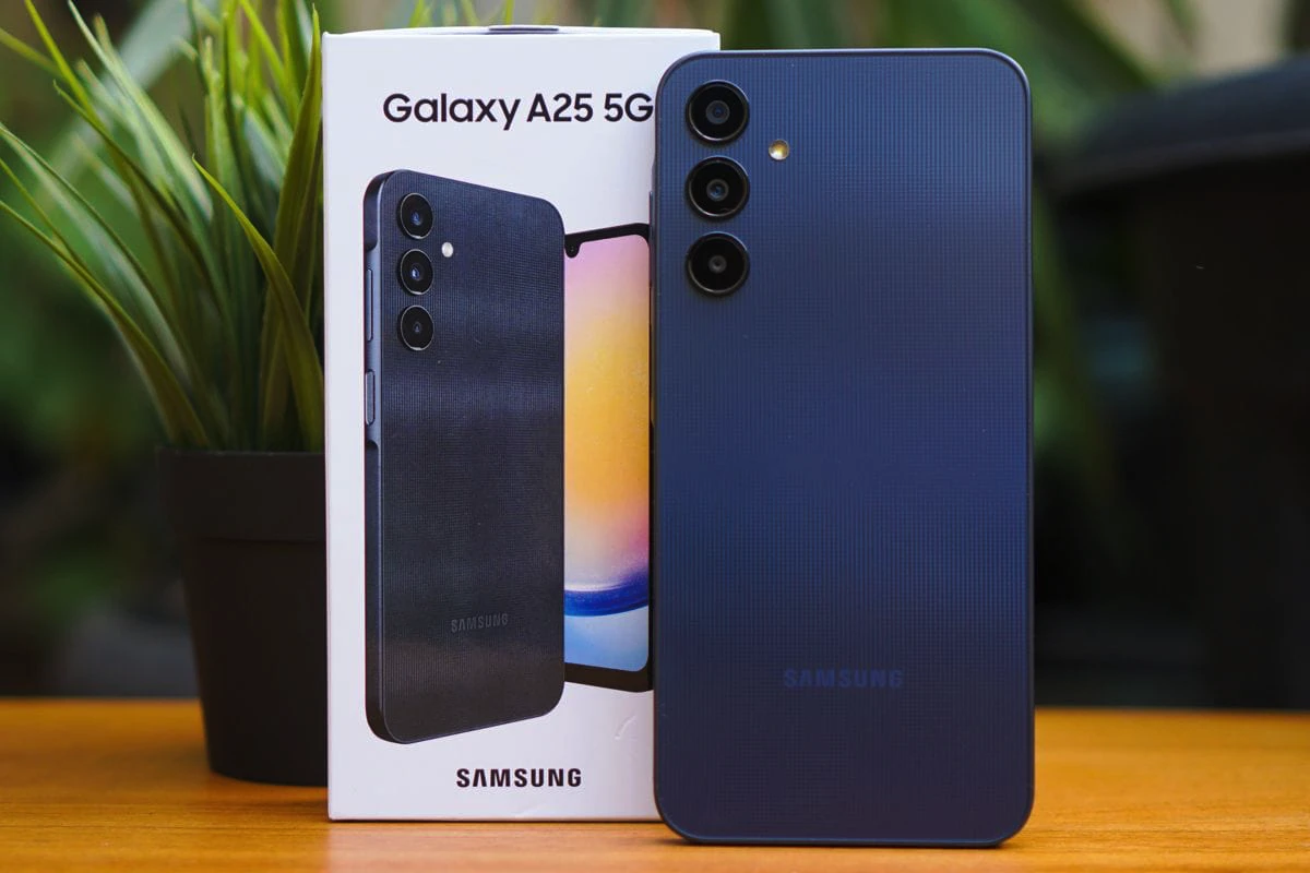 Tilgængelige modeller for alle: Eksperter vælger de bedste smartphones til under 300 dollars