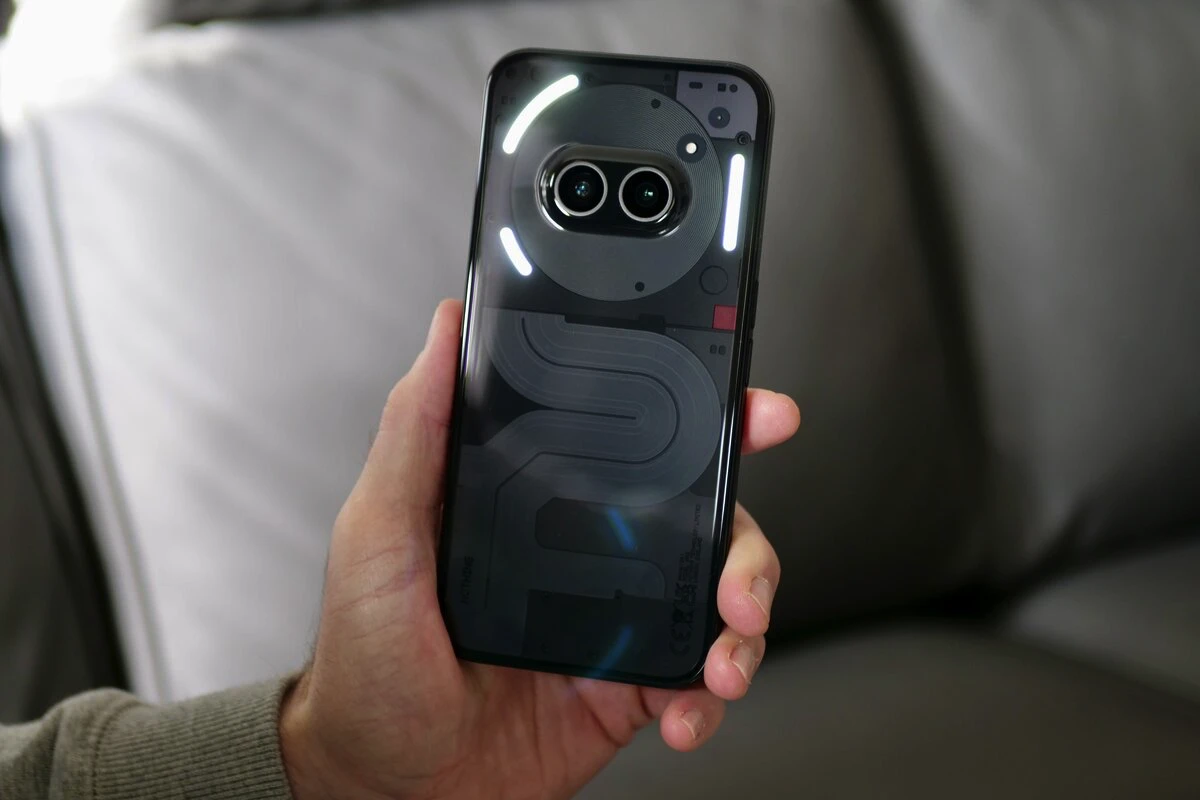 Tilgængelige modeller for alle: Eksperter vælger de bedste smartphones til under 300 dollars
