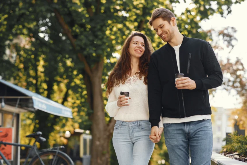 Kæreste i Danmark: Et ord, der dækker alt – fra sommerflirt til livslang hygge!