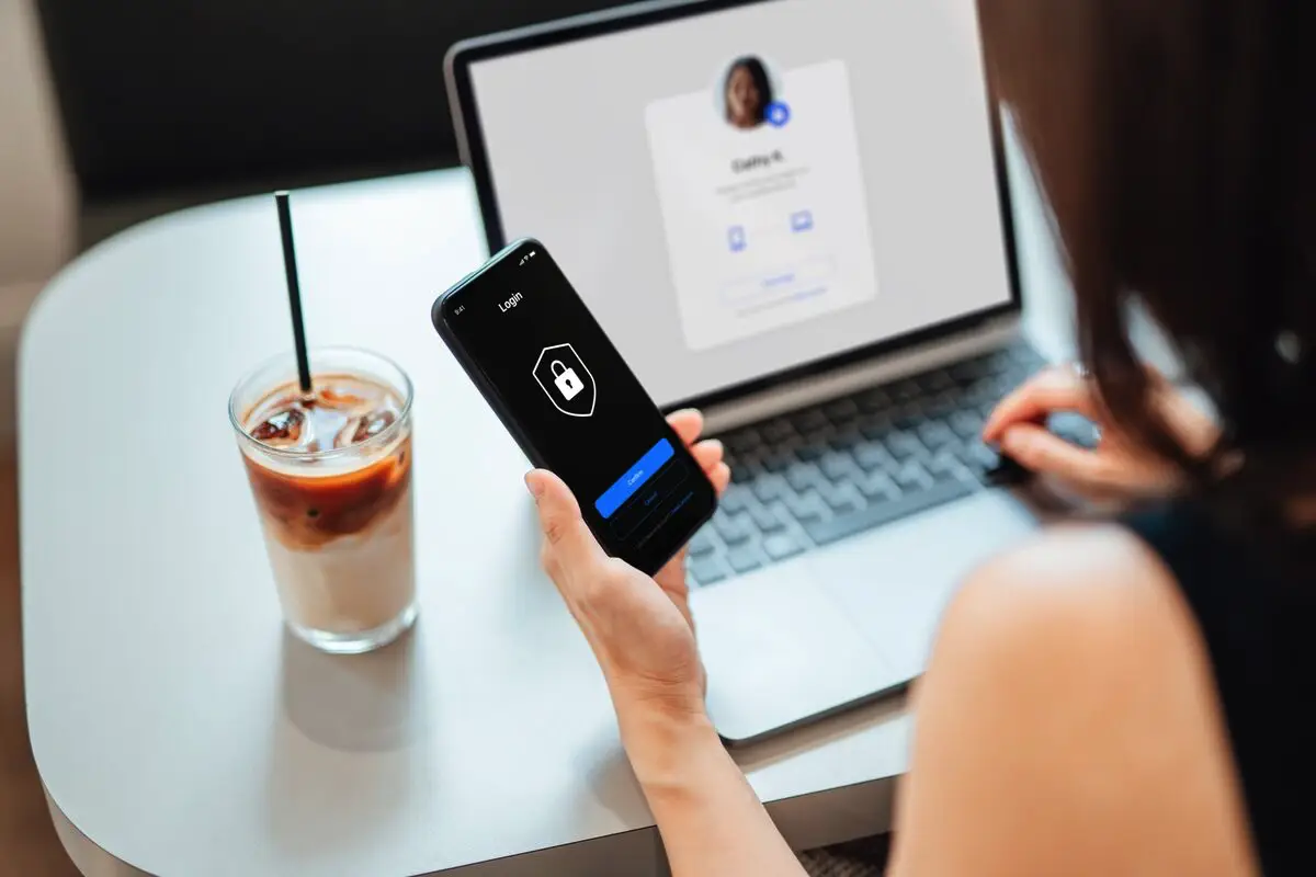 Hvorfor du skal genstarte din smartphone mindst én gang om ugen