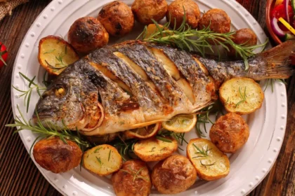 Drop melet for evigt: Sådan steger du fisk uden en eneste olieplet og uden fiskelugt i hele huset