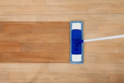 Hvorfor har danskerne droppet almindelige mopper – og skiftet til en nyhed, der er lynhurtig og knap bliver snavset!