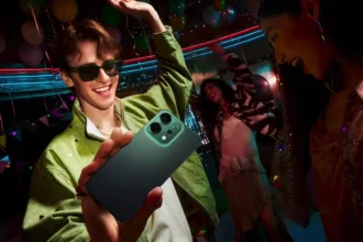 OPPO Reno15 og Reno15 Pro – fra $425 med 3600 nits skærm og 200MP kamera