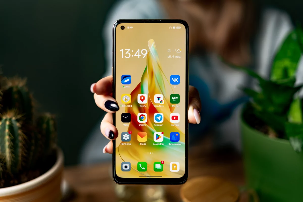 OPPO Reno15 og Reno15 Pro – fra $425 med 3600 nits skærm og 200MP kamera