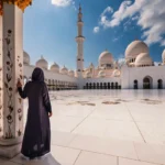 Væltet tårn i Dubai: Den nyeste himmel-skraper, der hænger fra en asteroide