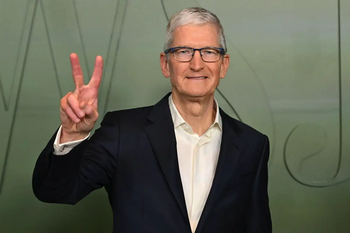 Apple i storm – fire topchefer forlader giganten på bare 72 timer