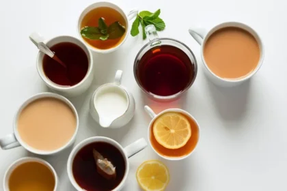 Kaffe eller te: Hvad er sundest – og hvad passer bedst til dig?