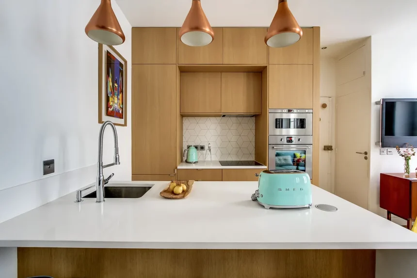 Design af 36 m² lejlighed: Smart indretning uden trang følelse