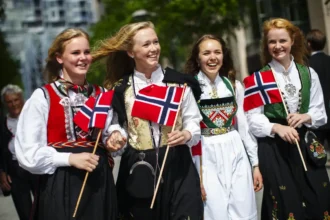 7 norske livsregler, som får dig til at smile og ryste på hovedet på samme tid