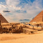 Arkæologer finder 13 meter lang "Bog om de døde" i egyptisk grav – den første komplette i området