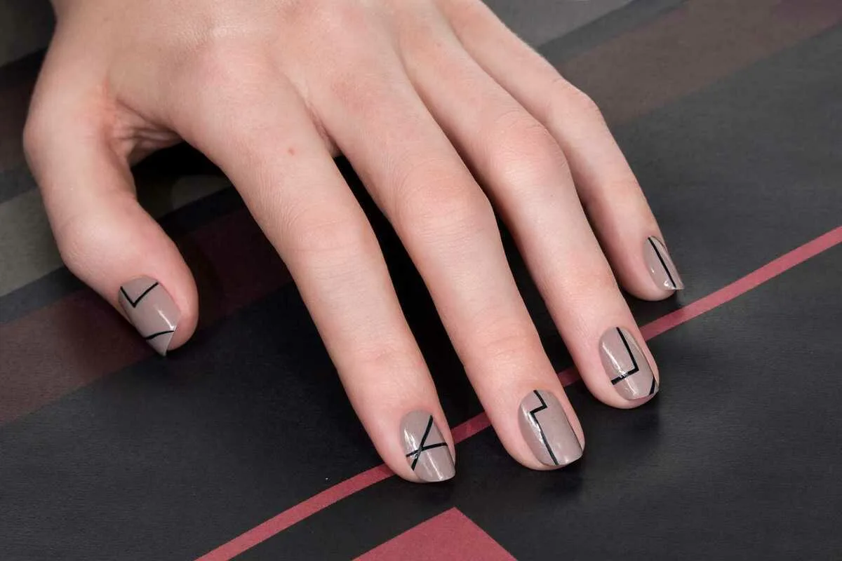 Vintermønstre 2026: Hvad bliver moderne i manicure