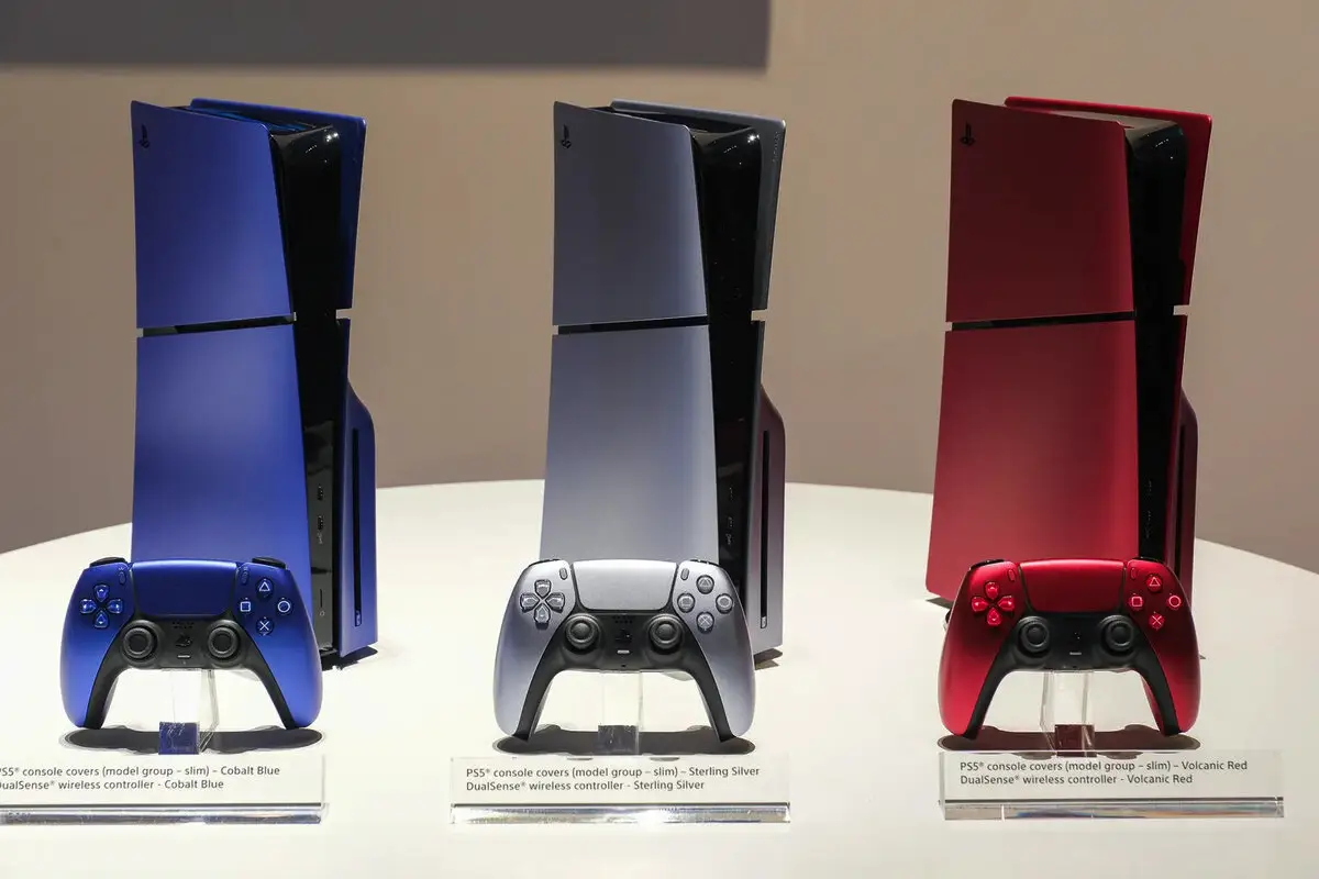 Neon til gamere: Sony lancerer HYPERPOP DualSense og PS5-paneler