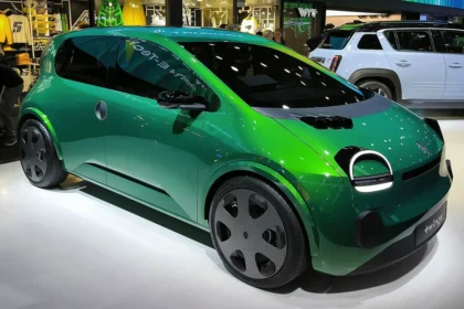 Ny Renault Twingo E-Tech: 90'ernes ikon er tilbage – som elbil til under 20.000 euro!