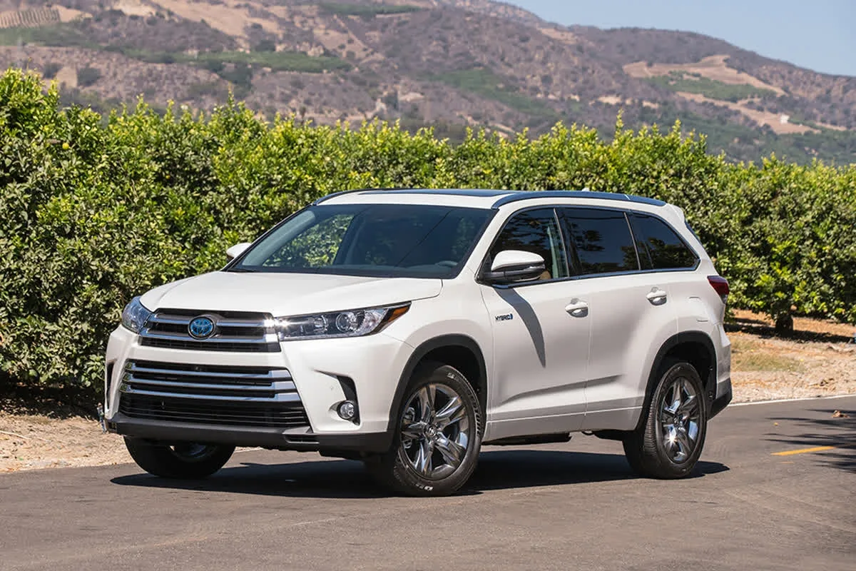 Toyota-modeller, der nemt kører over 300.000 km – top 5 ifølge eksperter
