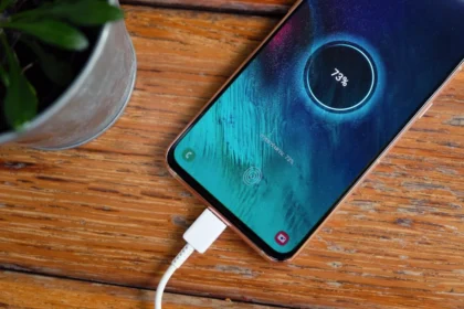 Samsung Galaxy S26 får en ubehagelig overraskelse i EU – batteriet holder måske kortere, end du regner med!