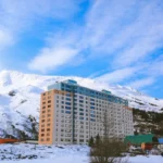 Whittier – byen hvor alle bor i én bygning