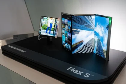 Samsung viser fremtiden: foldbare telefoner er fortid – nu kommer den udtrækkelige skærm