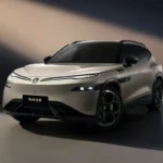 Volkswagen ID.Unyx 08: krossover med panoramatag og rigtig seng (foto)