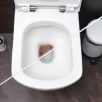 Irust i toilettet forsvinder af sig selv: sådan renser én tablet toilettanken