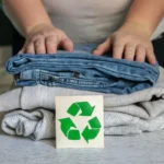 Hvordan vaske secondhand-tøj rigtigt – og slippe af med den karakteristiske lugt