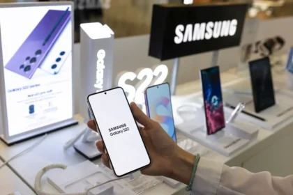 Hvorfor små smartphones forsvinder: Samsung forklarer skiftet på markedet