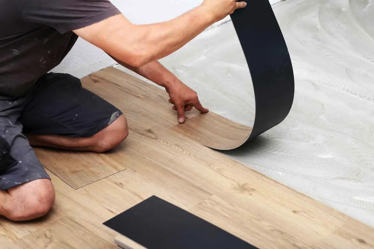 Vinylgulv: hvorfor det erstatter laminat i moderne hjem