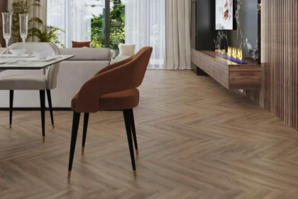 Vinylgulv: hvorfor det erstatter laminat i moderne hjem