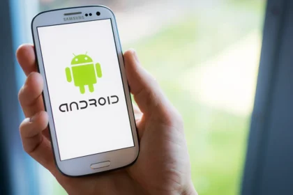4 gamle Android-smartphones, der stadig er pengene værd i 2026