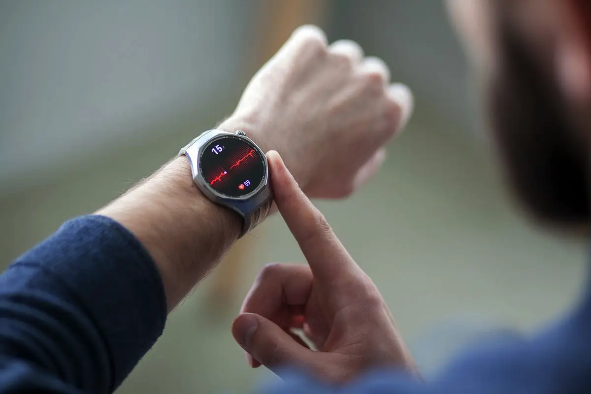 Honor Watch 6 Plus med kæmpe batteri – endelig en smartwatch du ikke skal lade hver uge