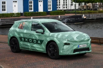 Skoda Elroq får nye udstyrsvarianter til 2027