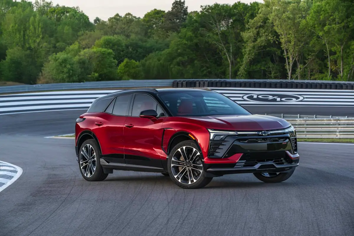 Chevrolet Equinox EV og Blazer EV får nyt twist i 2027 – nu med Tesla-ladere og Bose-lyd