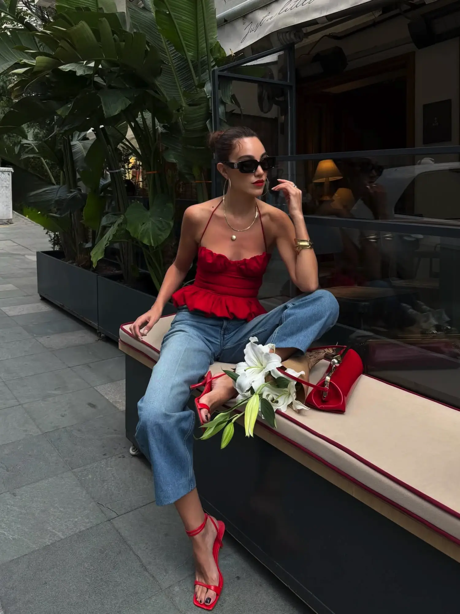Sæsonens modehits, der perfekt komplementerer dine jeans-looks