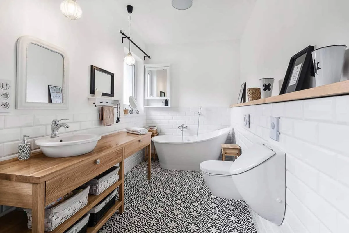 Derfor kan renovering af lille badeværelse koste mere, end du tror
