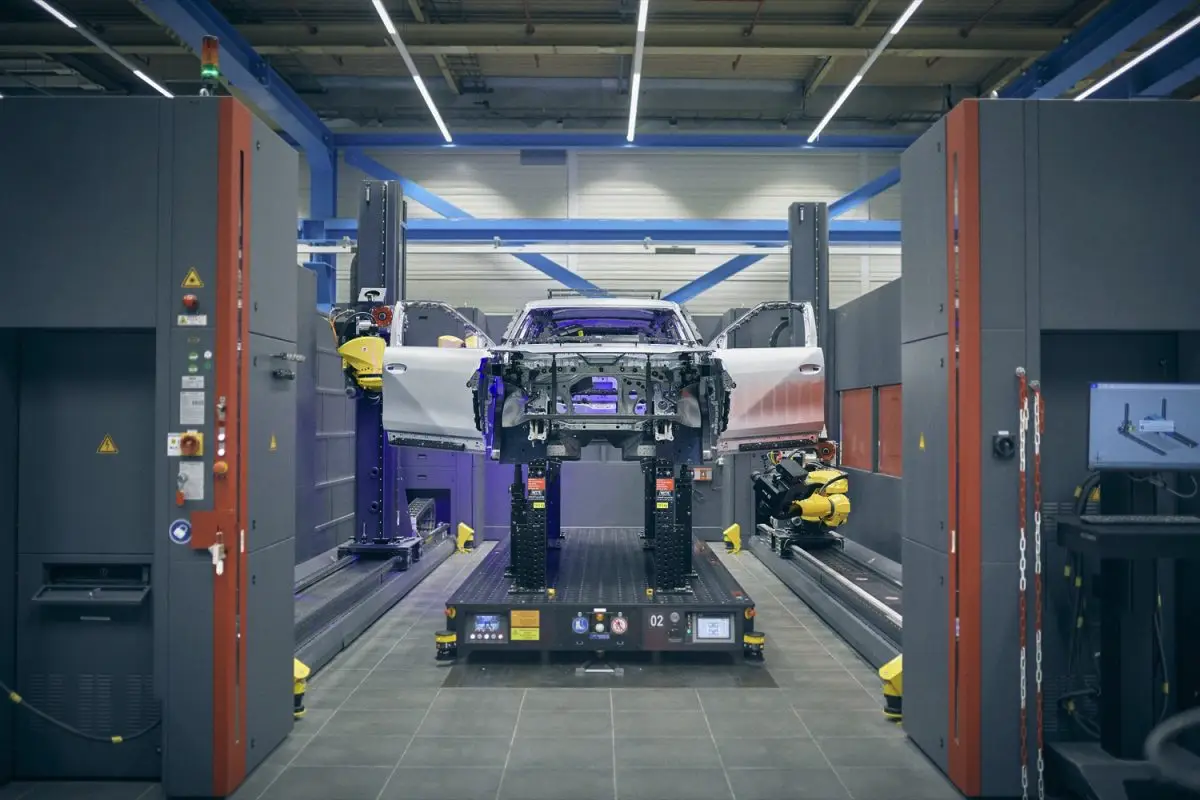 Ford fyrede hundredvis for AI – og måtte tage dem tilbage
