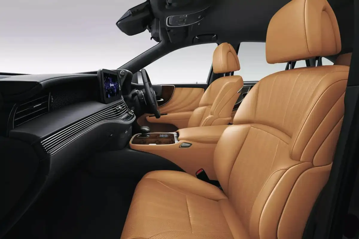 Lexus LS 2027 kan blive den sidste: Ikonisk luksussedan nærmer sig afslutningen