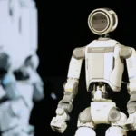 En udfordring til Kina: I Holland udvikler man menneskelignende robotter 