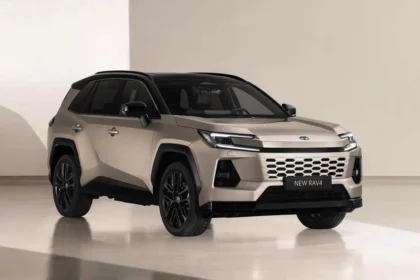 Ny Toyota RAV4 2026 allerede i danske forhandlere