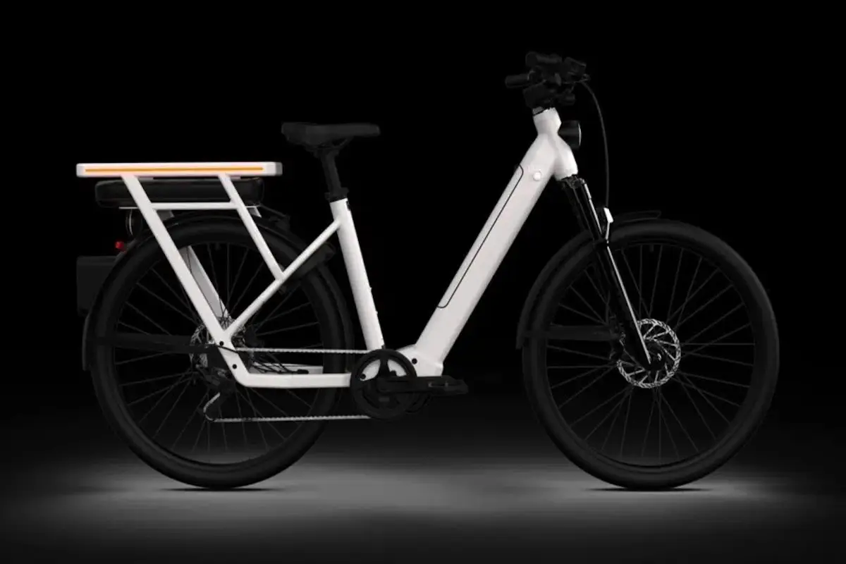 Volkswagen viser elcykel med radar, kamera og jagerpilot-briller