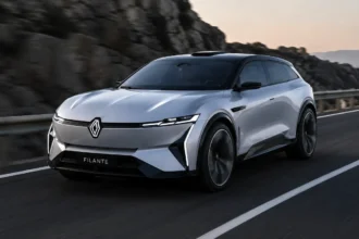 Renault Filante: Sådan kan fremtidens luksusbil se ud