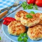 Saftige kyllingfrikadeller med ost – nem aftensmad med sprød overflade