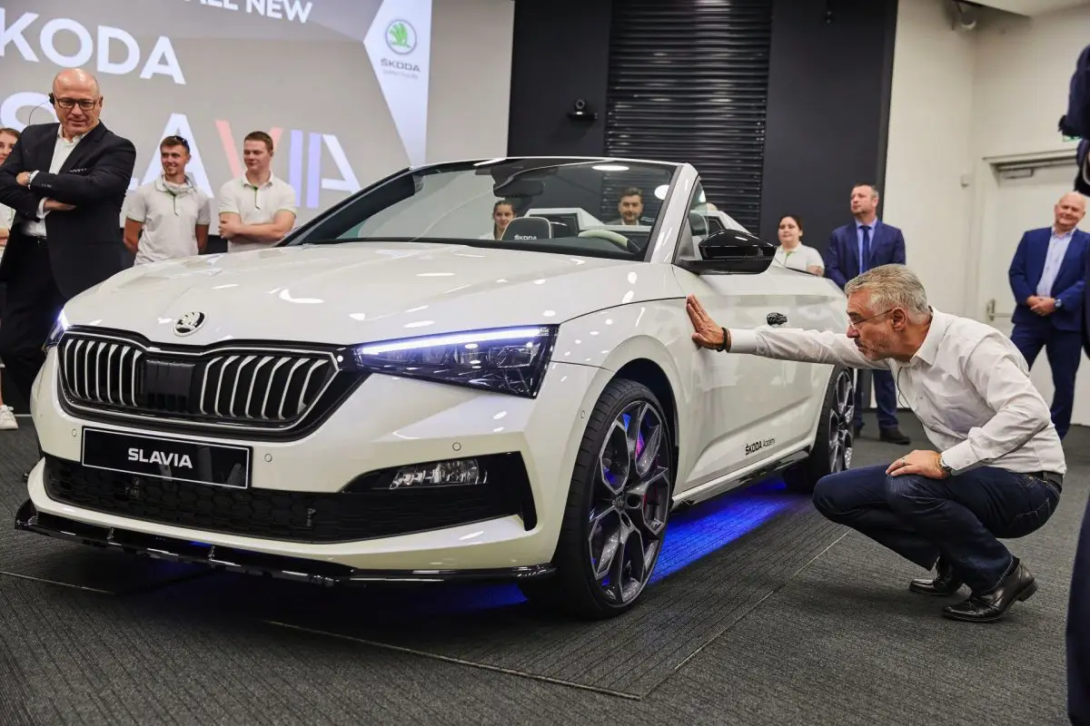 Skoda Slavia: Ny afløser for Rapid koster kun 79.000 kr.