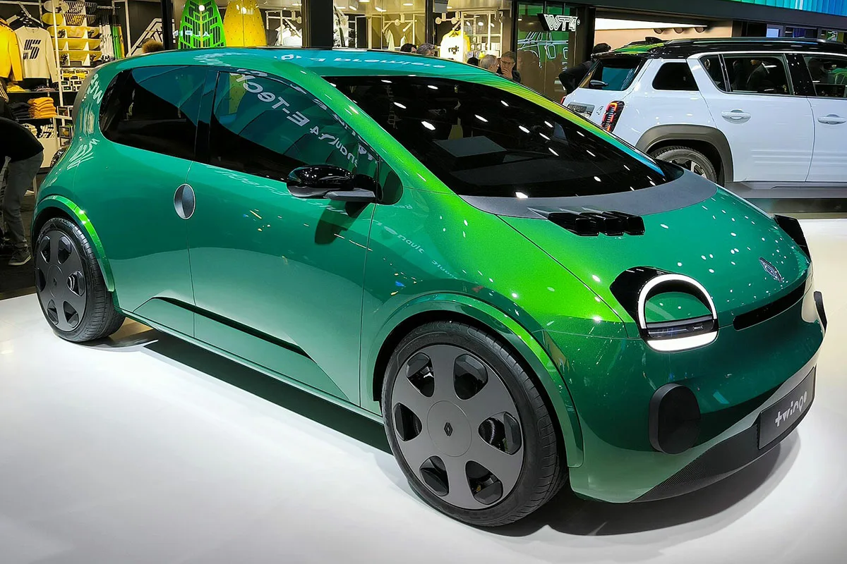 Renault viser 2 nye modeller: En billig elbil og en stor SUV (foto)