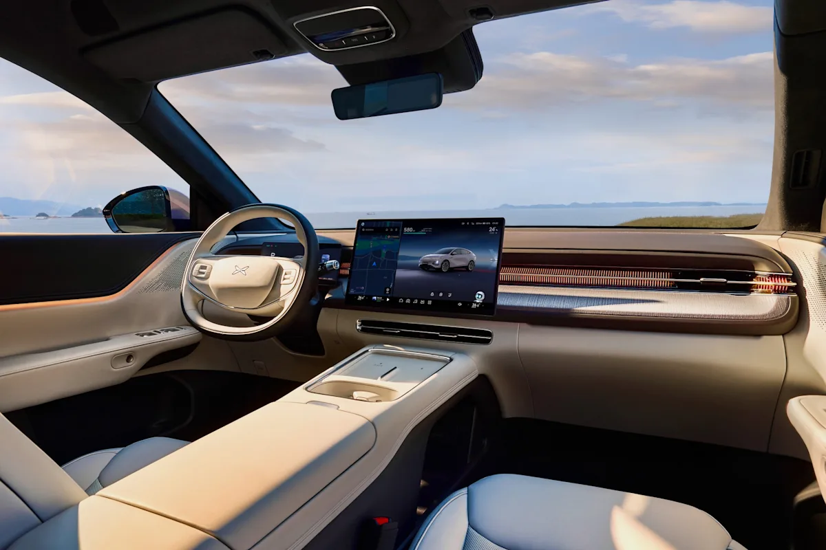 Xpeng G6 udfordrer Tesla Model Y med 12 minutters opladning